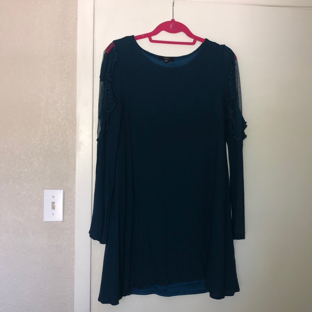 Blue dress with lace sleeves